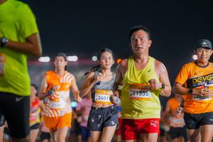 BIB: 2401, 21335, 202
                            <button type="button" onclick="openModal(22984763)" class="btn btn-primary btn-sm float-right btn-popup" data-toggle="modal" data-target=".modal-high-quality">
                        <i class="fas fa-shopping-cart"></i> Add to Cart
                    </button>
                                            <button type="button" onclick="isThisMe(22984763, true)" class="btn btn-success btn-sm float-right btn-popup btn-isme hidden" data-toggle="tooltip" data-placement="bottom" title="นี่คือรูปของคุณใช่ไหม คลิกที่นี่เพื่อเอาเข้าอัลบั้ม">
                        <i class="fas fa-plus"></i> Add to album
                    </button>
                    <button type="button" onclick="isThisMe(22984763, false)" class="btn btn-warning btn-sm float-right btn-popup btn-isnotme hidden">
                        <i class="fas fa-ban"></i> Remove from album
                    </button>